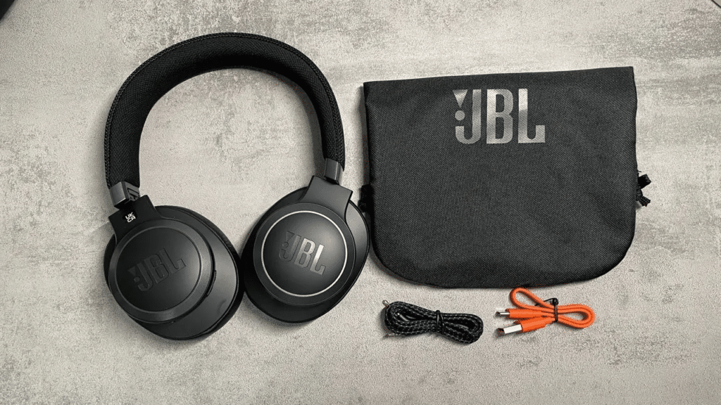 JBL Live 660NC accessoires