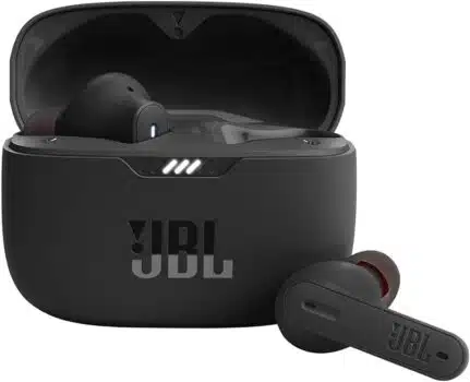 oordopjes-JBL-Tune-230NC-TWS-review